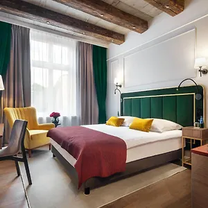 Golden Queen 4*, Krakow Poland